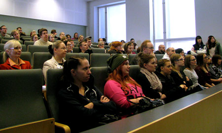 www_audience-wv-2013.jpg