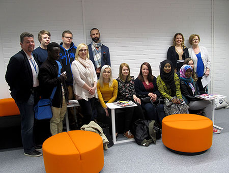 FACE_VAOtutustumassa.jpg FACE_VAOtutustumassa.jpg