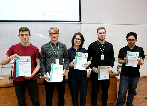 Kuva 8 voittaja team_610.jpg Kuva 8 voittaja team_610.jpg