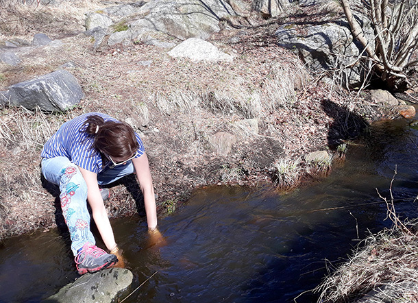 Susanne kalastaa_610.jpg