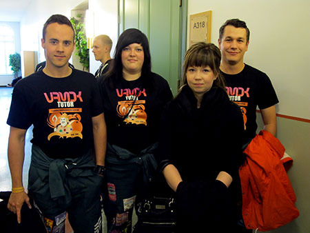 Tutorit-ja-ensimmäinen-koulupäivä.jpg Tutorit-ja-ensimmäinen-koulupäivä.jpg