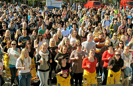 www_avajaiset_sutsisatsi.jpg www_avajaiset_sutsisatsi.jpg