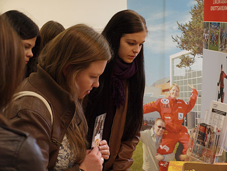 www_lukiopäivä_Pia2.jpg www_lukiopäivä_Pia2.jpg