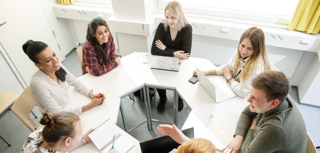 Welcome to the Campus Development Workshop on February 7th, from 13:30 to 15:30.