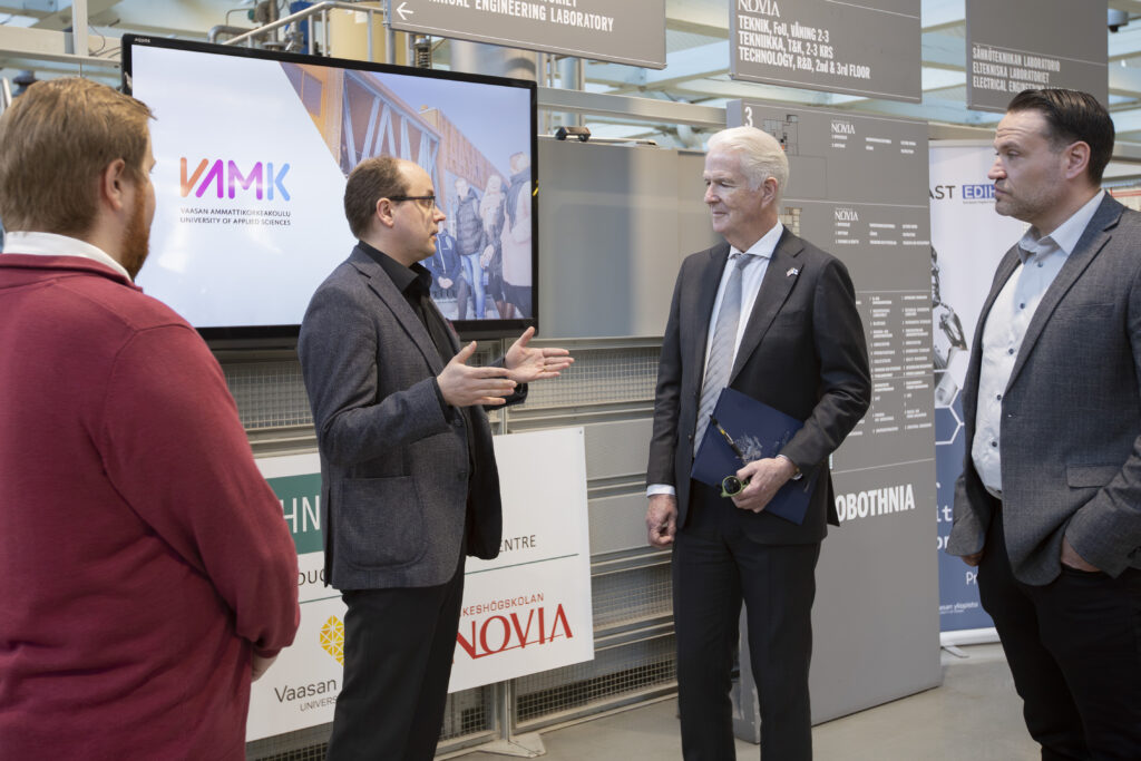 The Ambassador of the United States visited Technobothnia