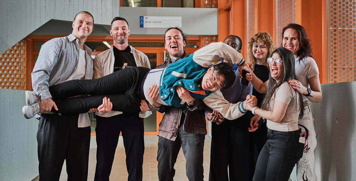 Sosionomin verkkokoulutus ja energia-alan insinöörikoulutus vetovoimaisimpia yhteishaussa