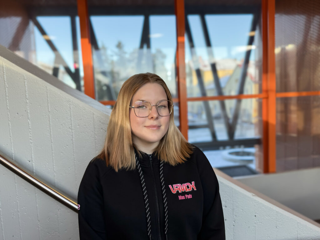 Sosionomiharjoittelija Max Pada